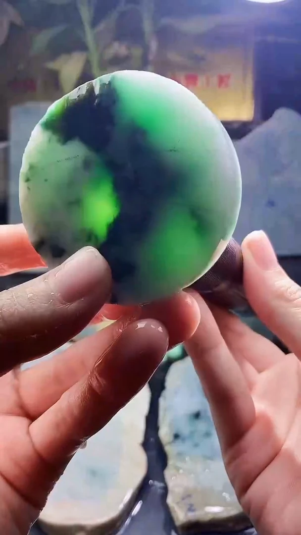 未镶嵌挂件翡翠小雨12