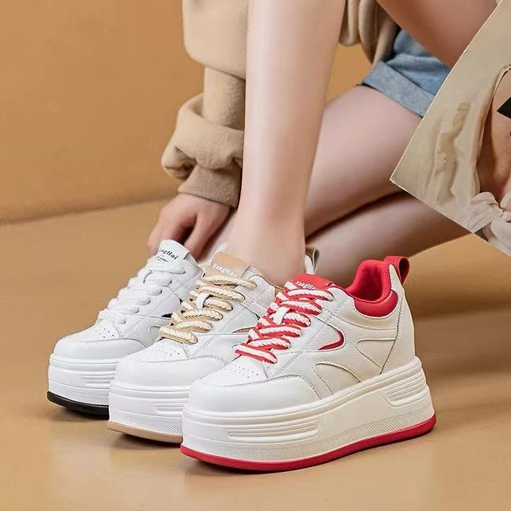 厚底小白鞋女小个子松糕2025春秋新款百搭轻便显高内增高女鞋