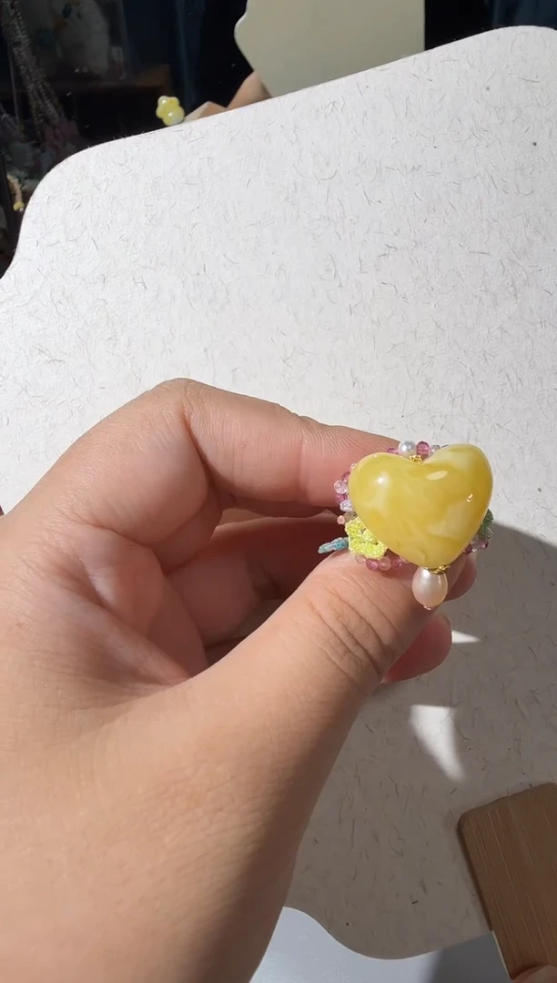 未镶嵌蜜蜡戒指蜜蜡爱心戒指