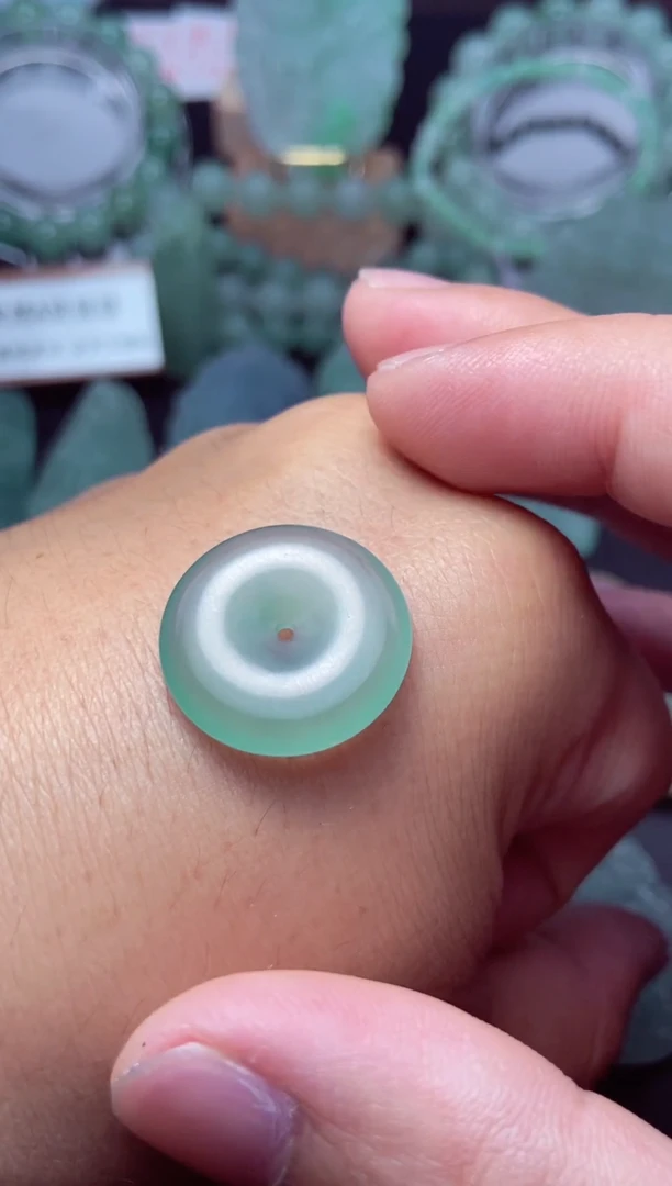 未镶嵌定制翡翠a货翡翠