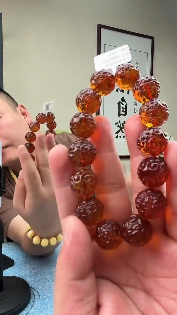 琥珀未镶嵌珠宝奇石H34，16假一罚十多样性发其一H