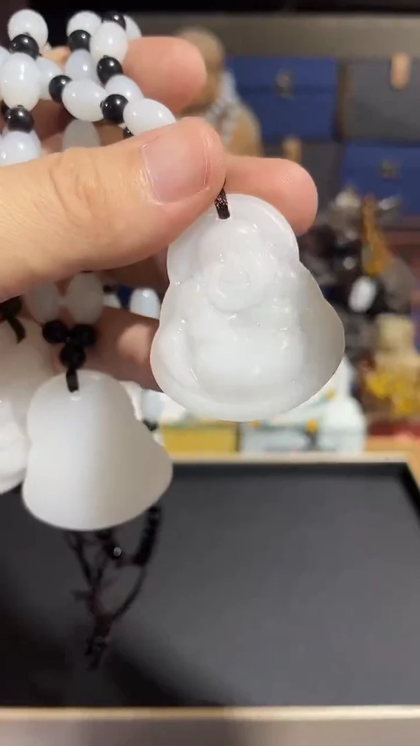 石英质玉未镶嵌颈饰6