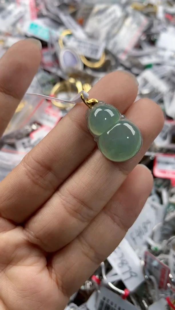 18K金镶嵌戒指翡翠777---2