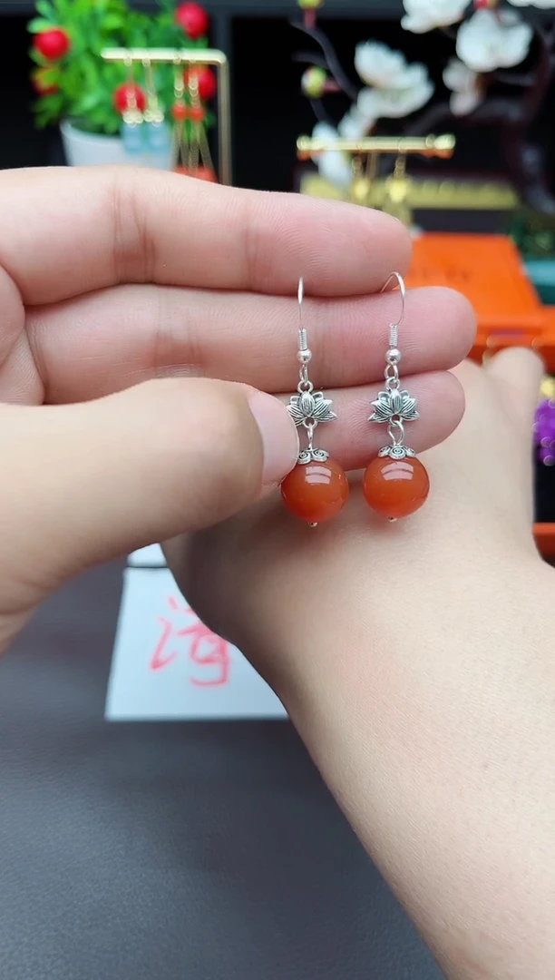 玛瑙/玉髓耳钉银S925镶嵌718000