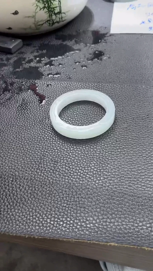 未镶嵌手镯定制翡翠兔*DDJ