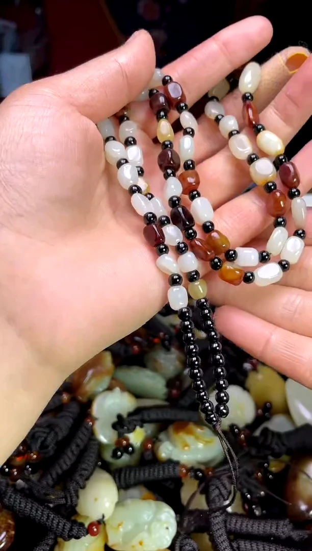 【闪购商品】和田玉颈饰未镶嵌1