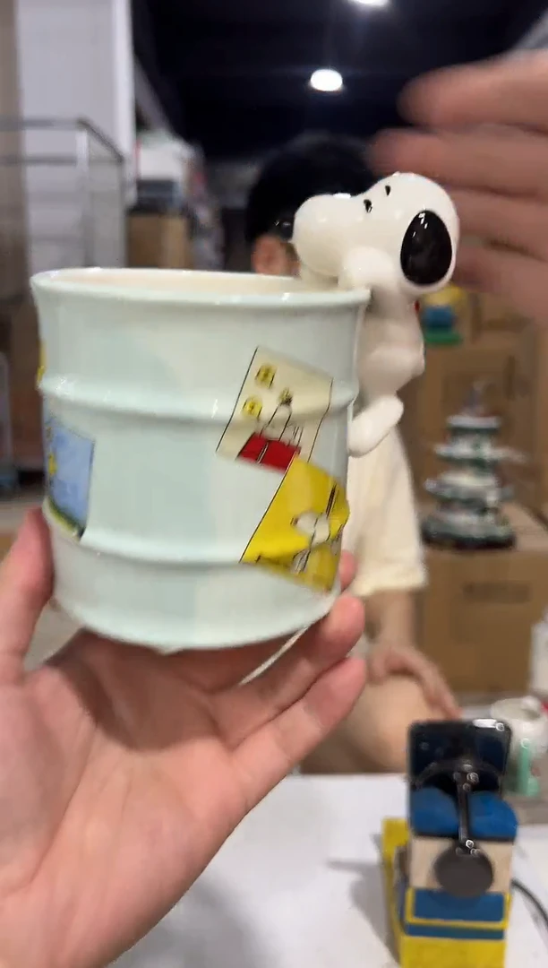 瓷片史努比汽油桶