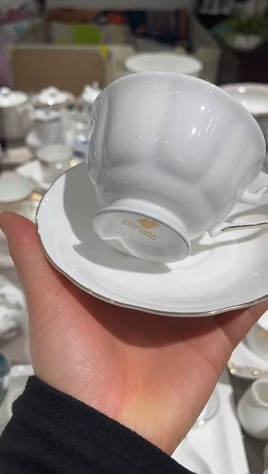 瓷白金边美式杯碟1套