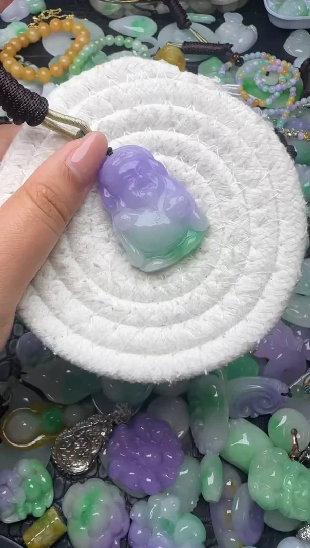 颈饰未镶嵌翡翠缅甸翡翠吊坠