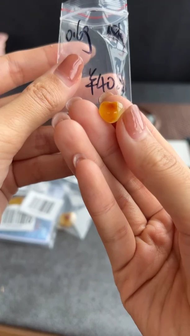 未镶嵌颈饰蜜蜡303买断