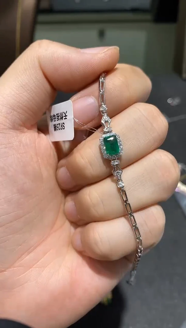 银S925镶嵌手链祖母绿手链