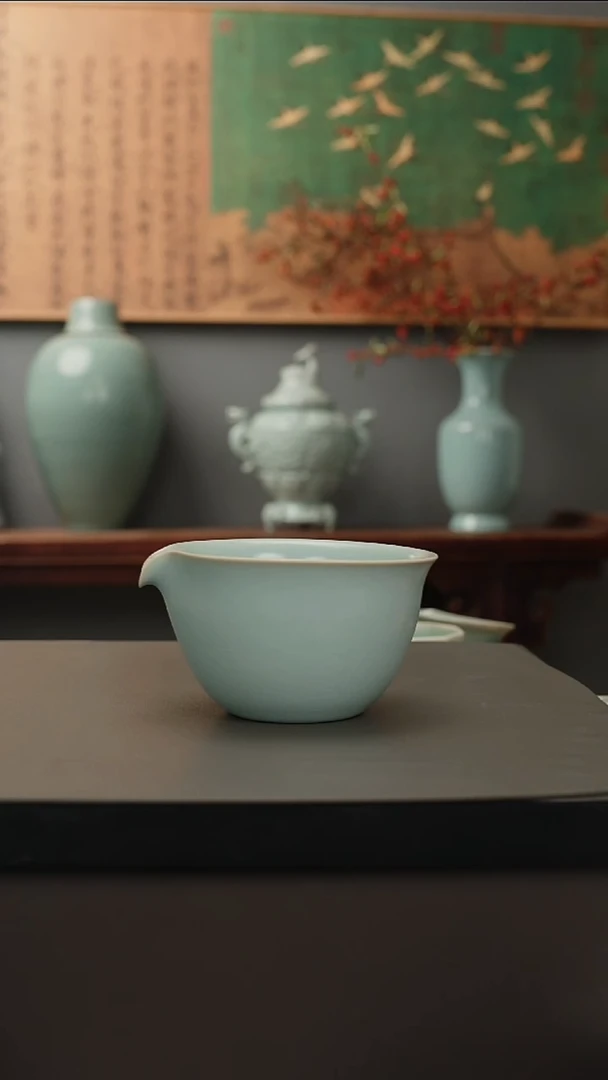 原产地原矿     公道杯    微瑕