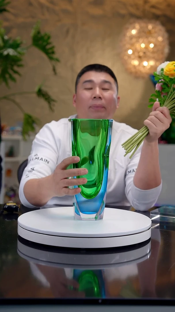 摆件蓝绿色方形切面花器