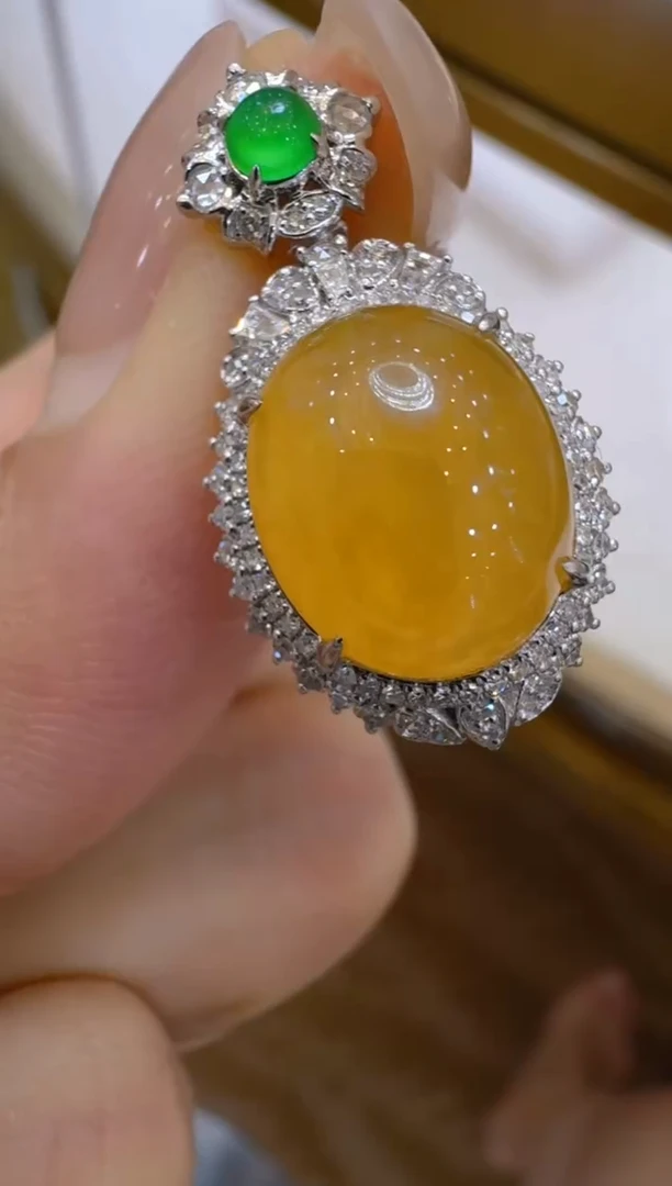 翡翠18K金镶嵌吊坠(不含链)多样性团购发一件