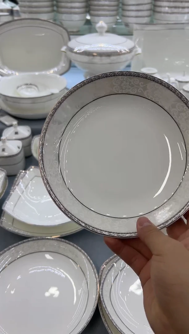 骨瓷玲珑7.5饭2个