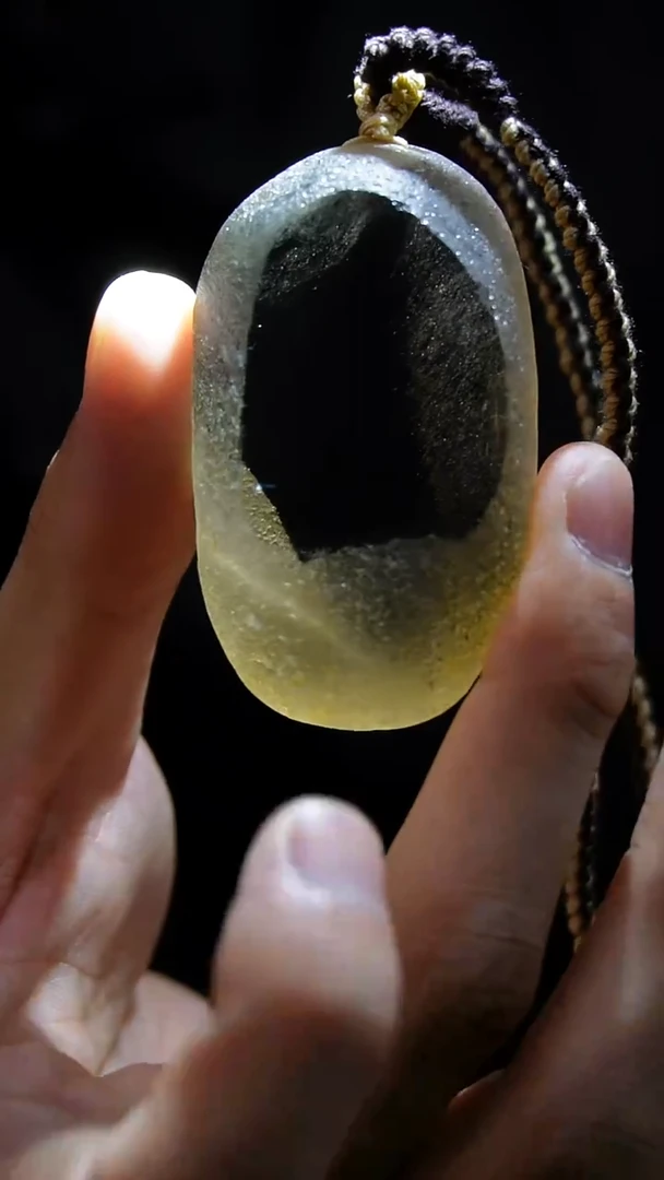 吊坠(赠链)未镶嵌水晶水晶