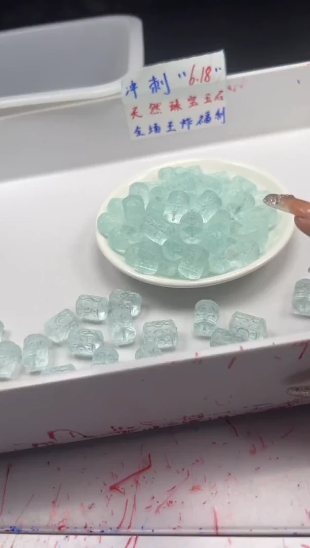 未镶嵌颈饰水晶w2901海蓝宝水晶回纹桶珠*1个