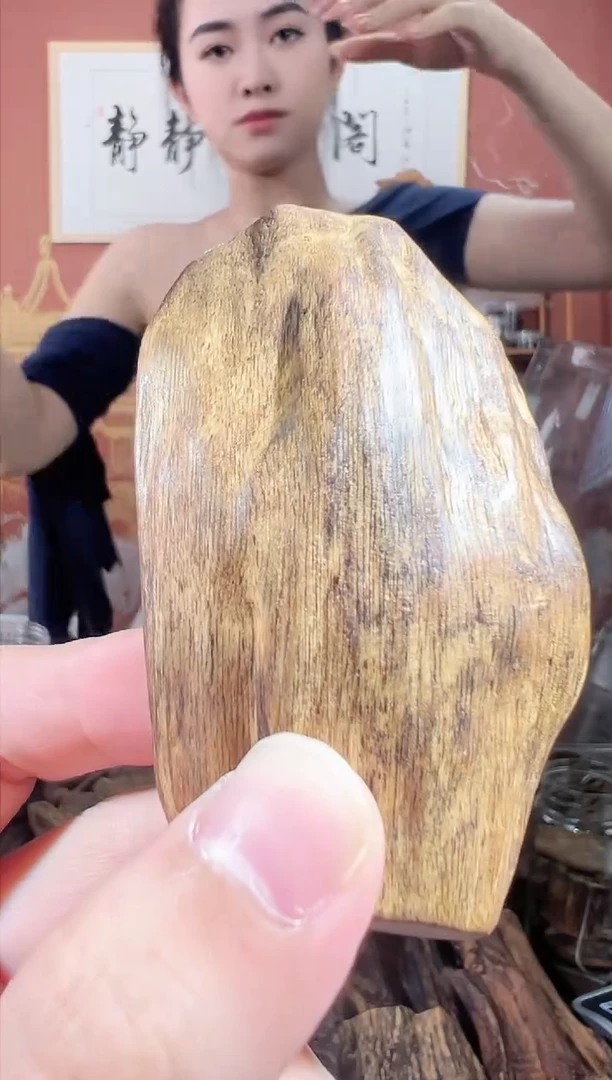 沉香吊坠自*35号越南多样性发一