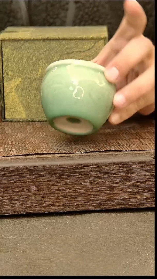 茶盏111=.。。。。。。。。
