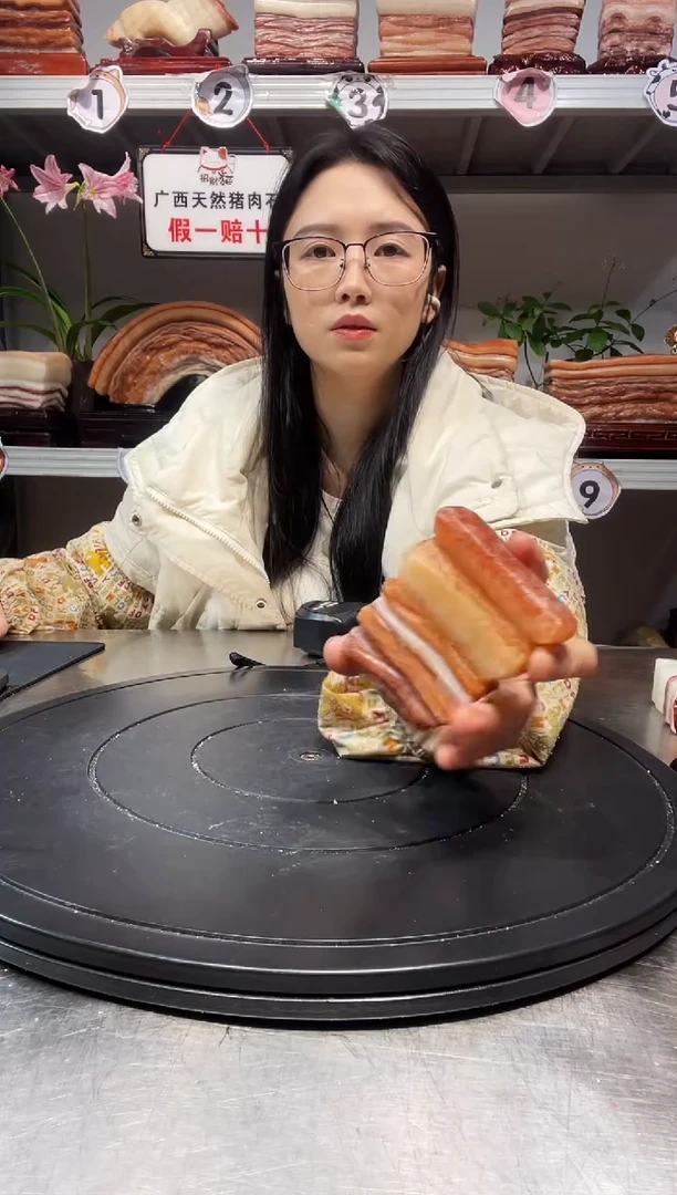 石材天然石材柳州猪肉石7-8-2.5