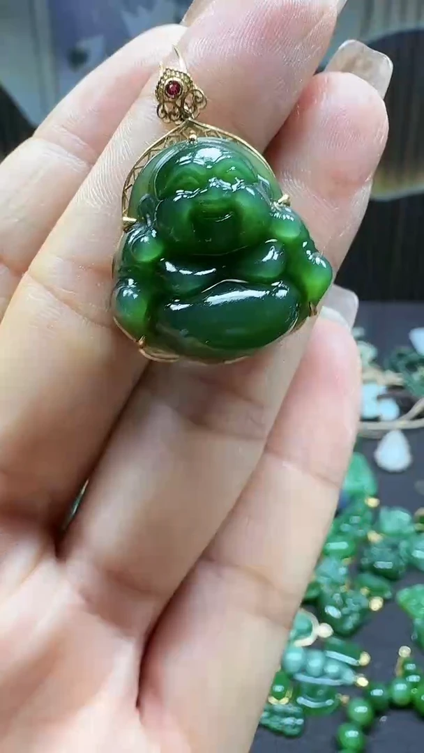 和田玉18K金镶嵌挂件1
