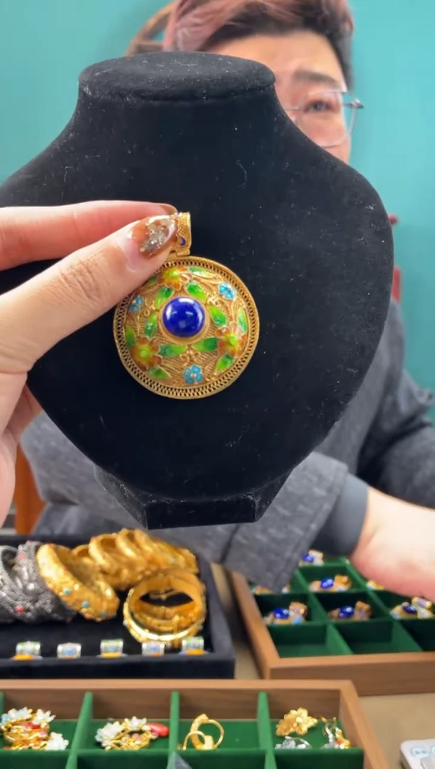 非遗花丝镶嵌吊坠小