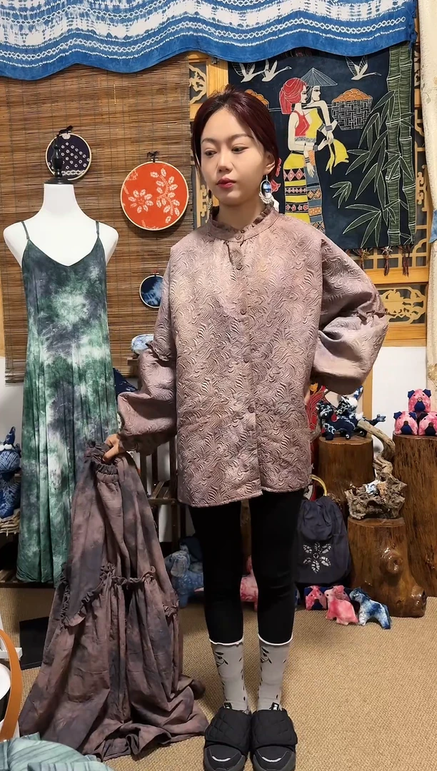 【闪购商品】植物染色扎染工艺上衣