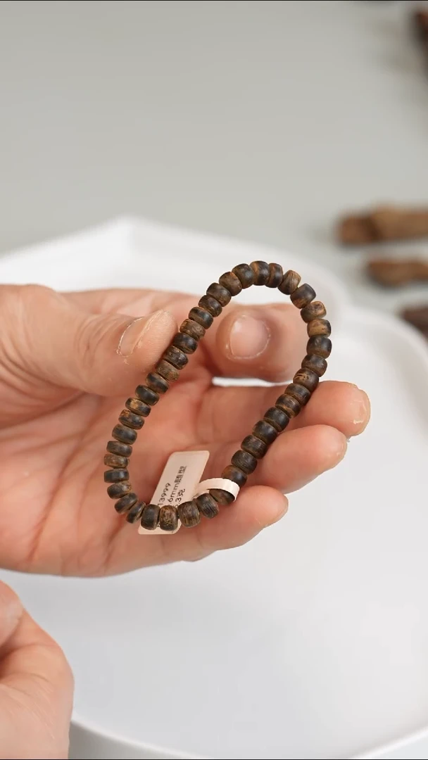 沉香手串东马老沙巴沉水6.6mm单圈5.3g
