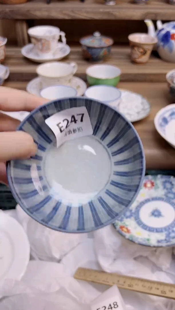 瓷片?**F          247