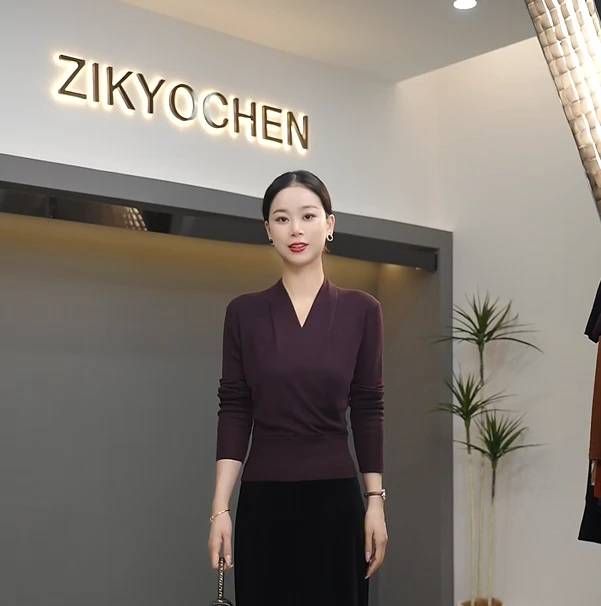 ZIKYOCHEN初秋新款气质高级百搭轻奢打底衫显瘦时尚修身上衣女