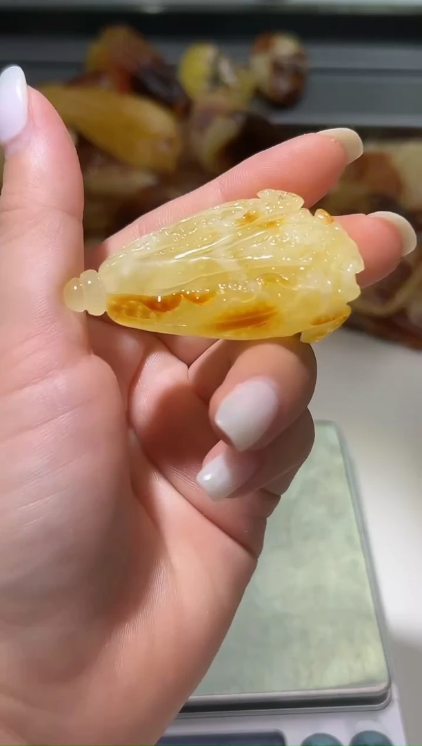 裸石琥珀未镶嵌琥珀蜜蜡吊坠