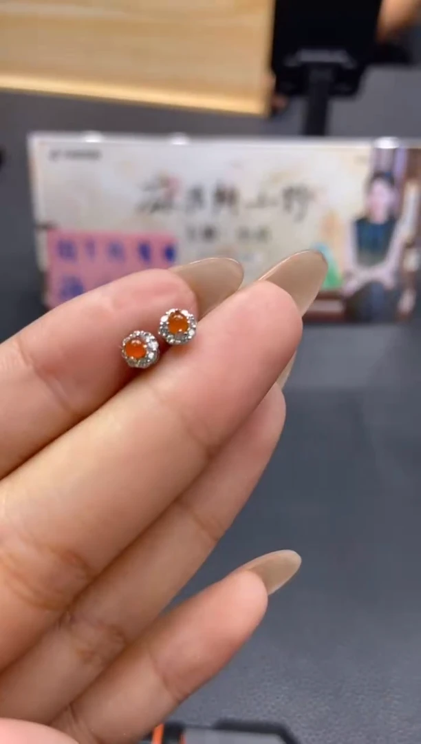 【闪购商品】定制翡翠未镶嵌天然翡翠A货155