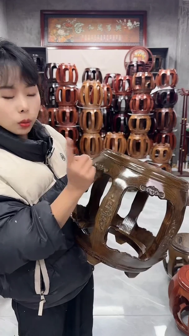 【闪购商品】鸡翅木类家具鸡翅木小号雕花鼓凳单个