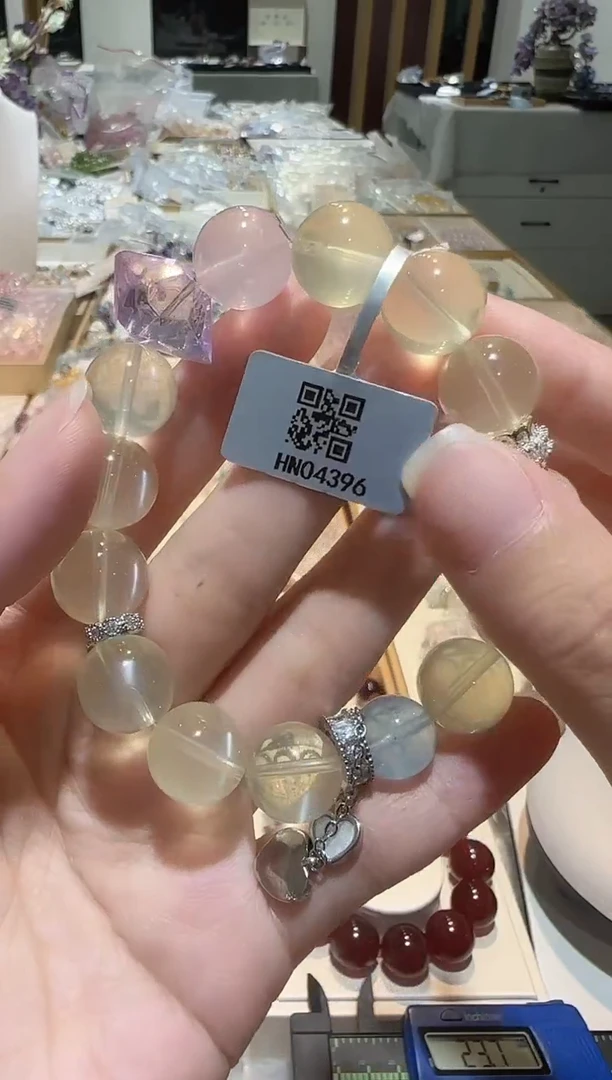 水晶手串未镶嵌手串