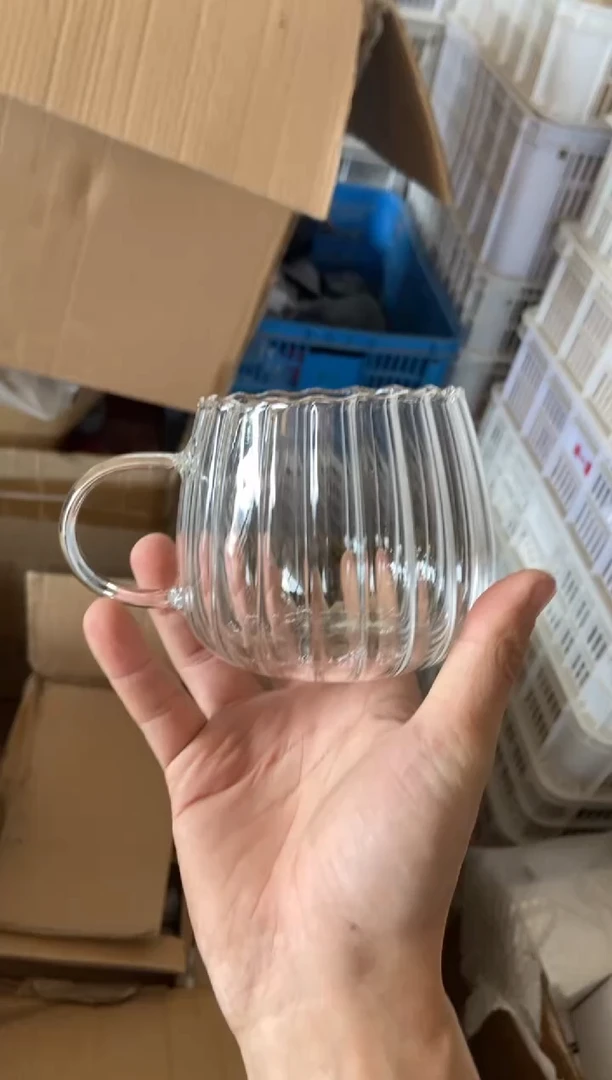 无运费险有瑕疵的摄影的产品有使用过的痕迹有点脏介意勿拍