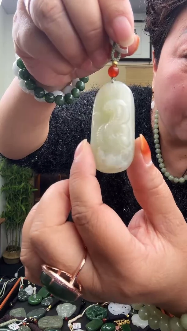 颈饰未镶嵌和田玉多样性发一  16