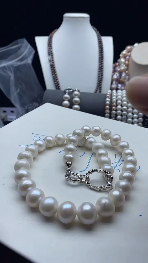 【闪购商品】淡水珍珠颈饰合金1