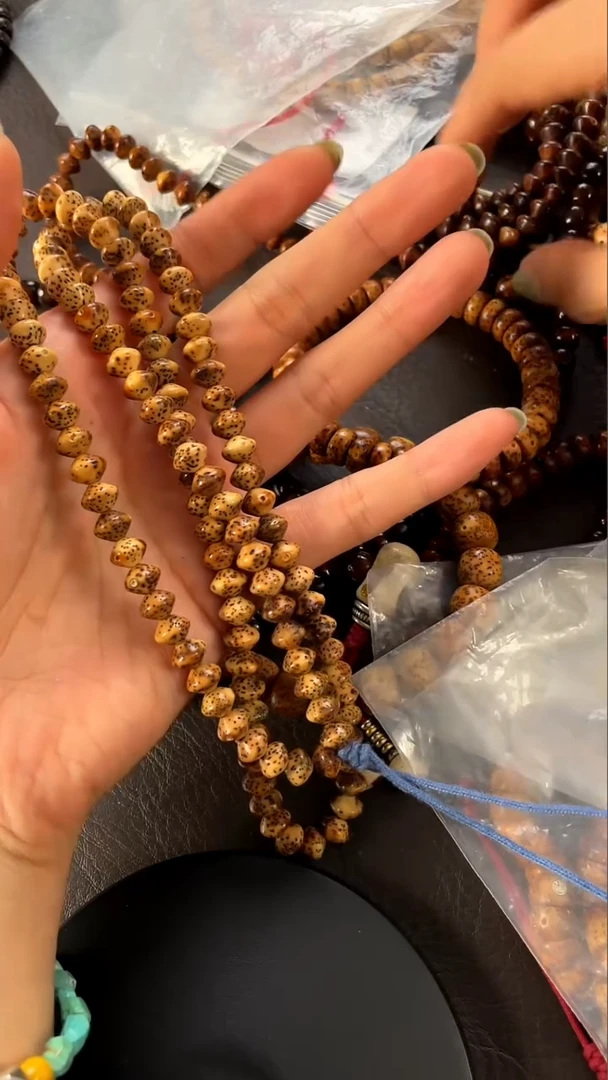 星月菩提吊坠精工花皮飞碟8*6长串（浅）