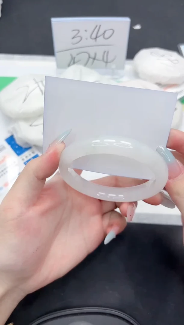 石英质玉手镯未镶嵌242-60.5