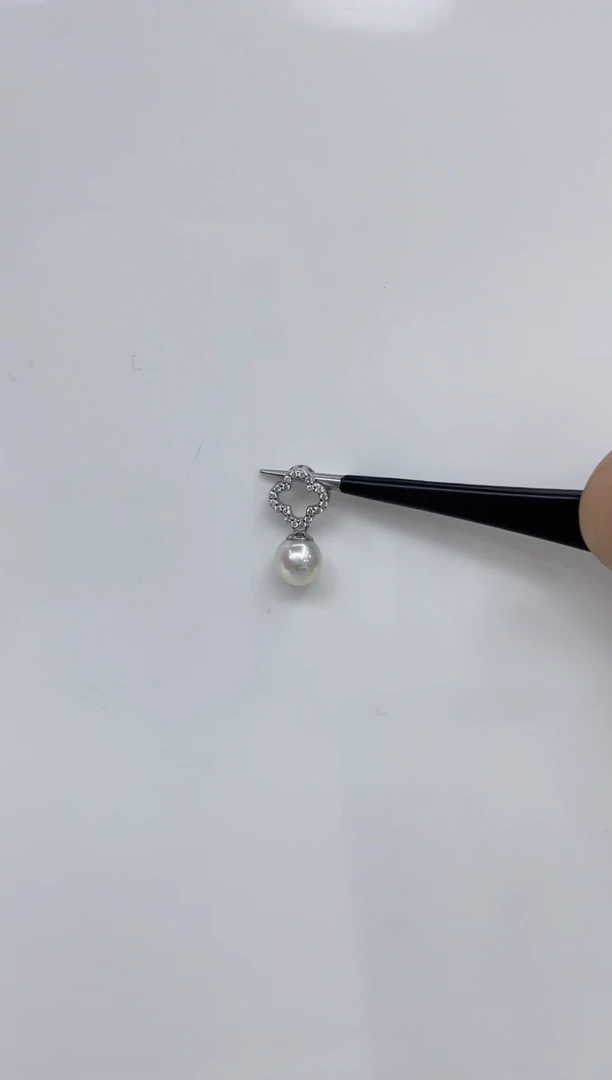 【闪购商品】海水珍珠颈饰银S925镶嵌海水珍珠吊坠