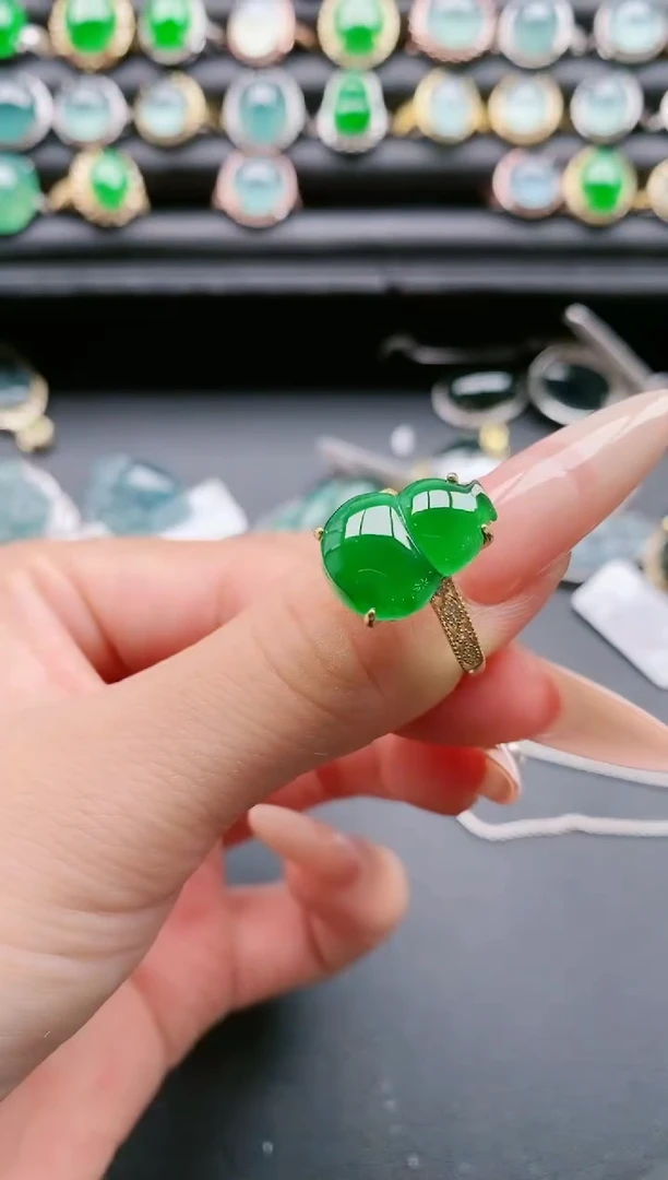 【闪购商品】翡翠戒指银S925镶嵌111111