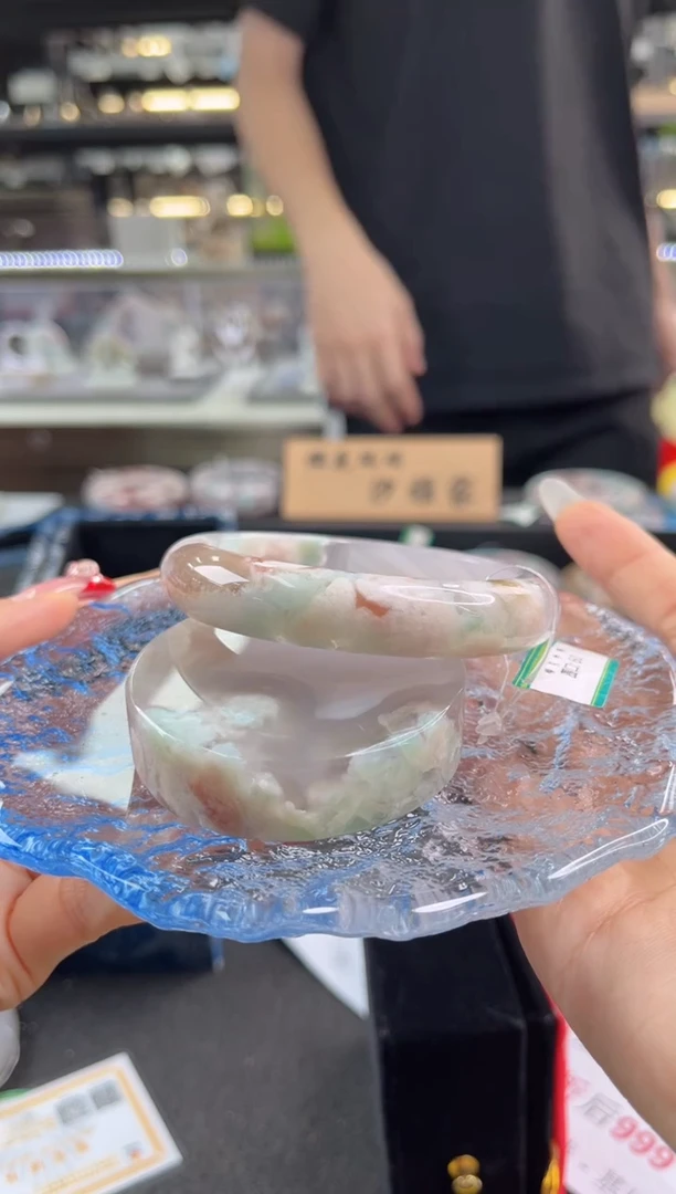 未镶嵌手镯石英质玉59--60圈口（赠品镯心）