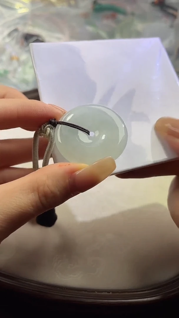 【闪购商品】翡翠颈饰未镶嵌100631024