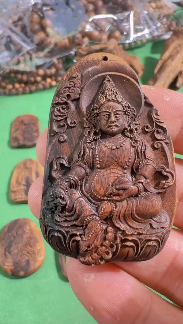 【闪购商品】沉香吊坠74号顺化多样性发一