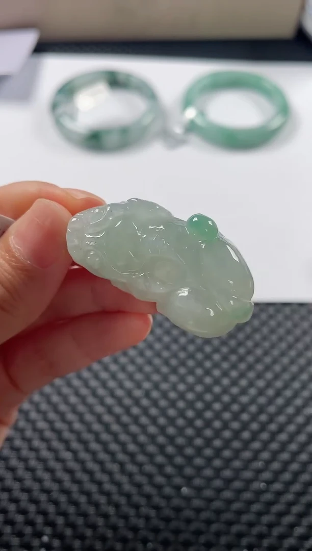 颈饰未镶嵌翡翠基地发货H 4688 貔貅