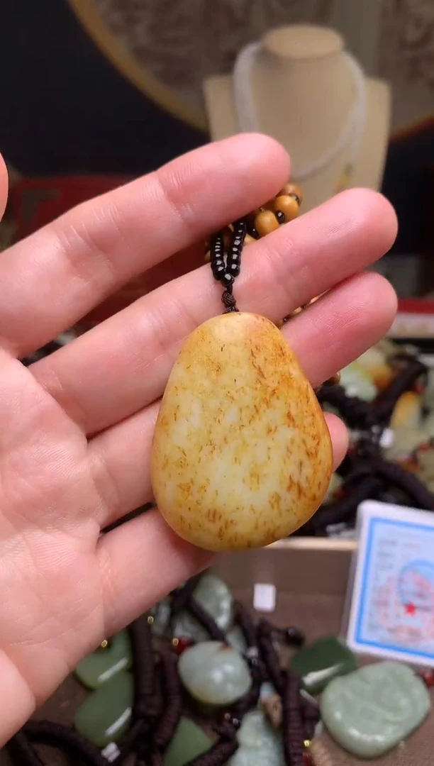 颈饰未镶嵌和田玉新疆料青海料清水和田玉吊坠