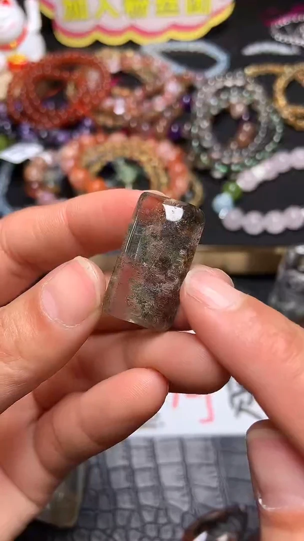 【闪购商品】水晶吊坠(赠链)未镶嵌215