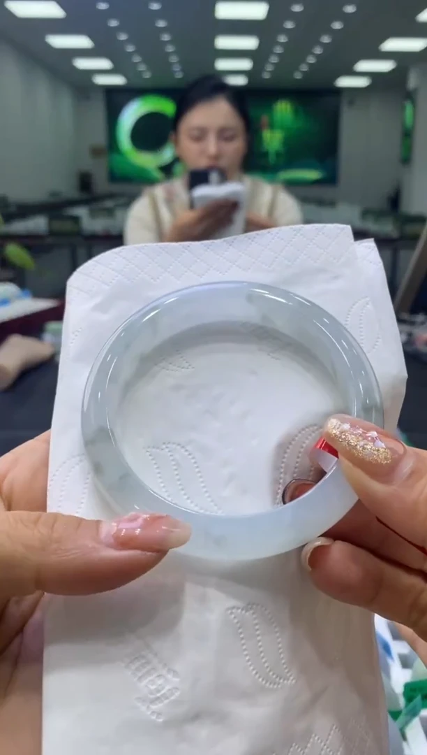 未镶嵌手镯翡翠00001439