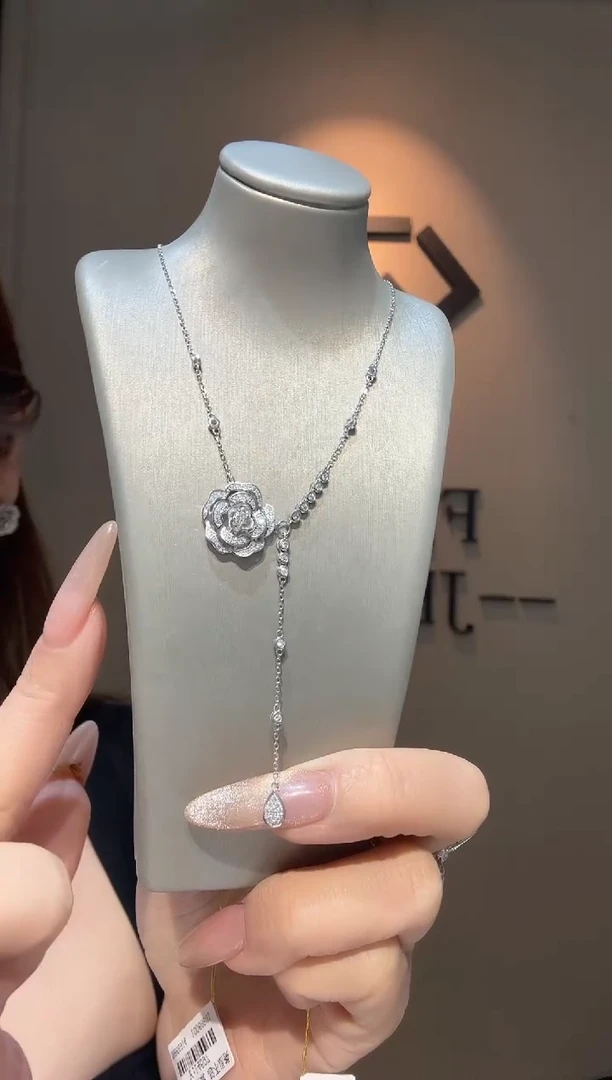 项链18K金镶嵌钻石N866914 Y字山茶花 多样性