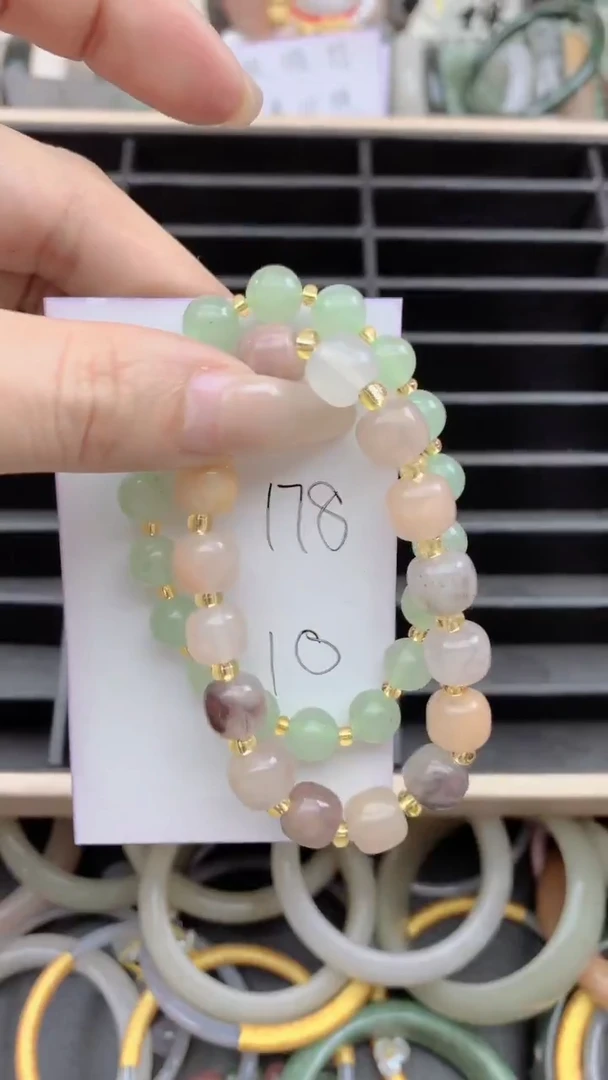 未镶嵌手镯石英质玉178